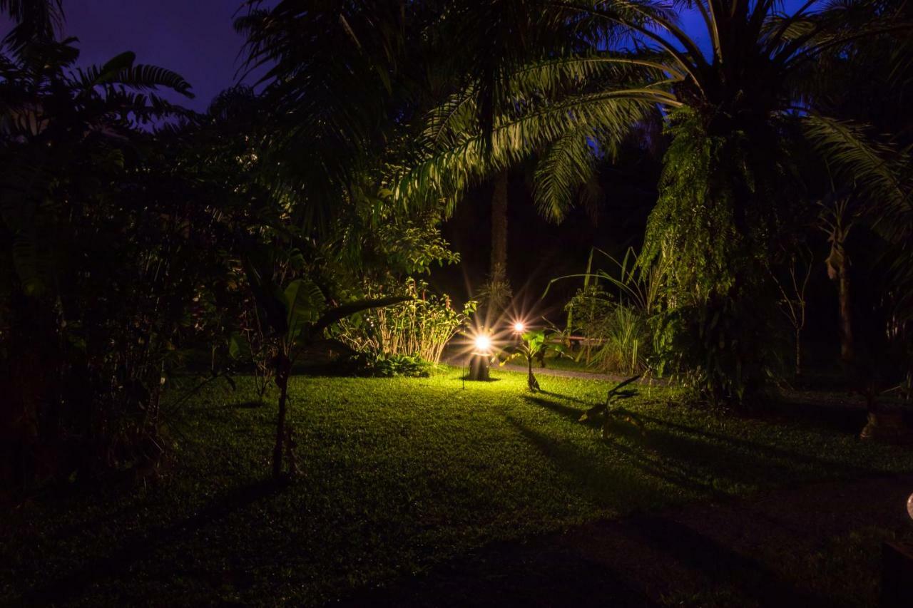 Villa Aathid Garden Khao Lak Exterior foto